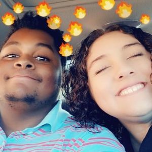 Meet your Posher, Leslie